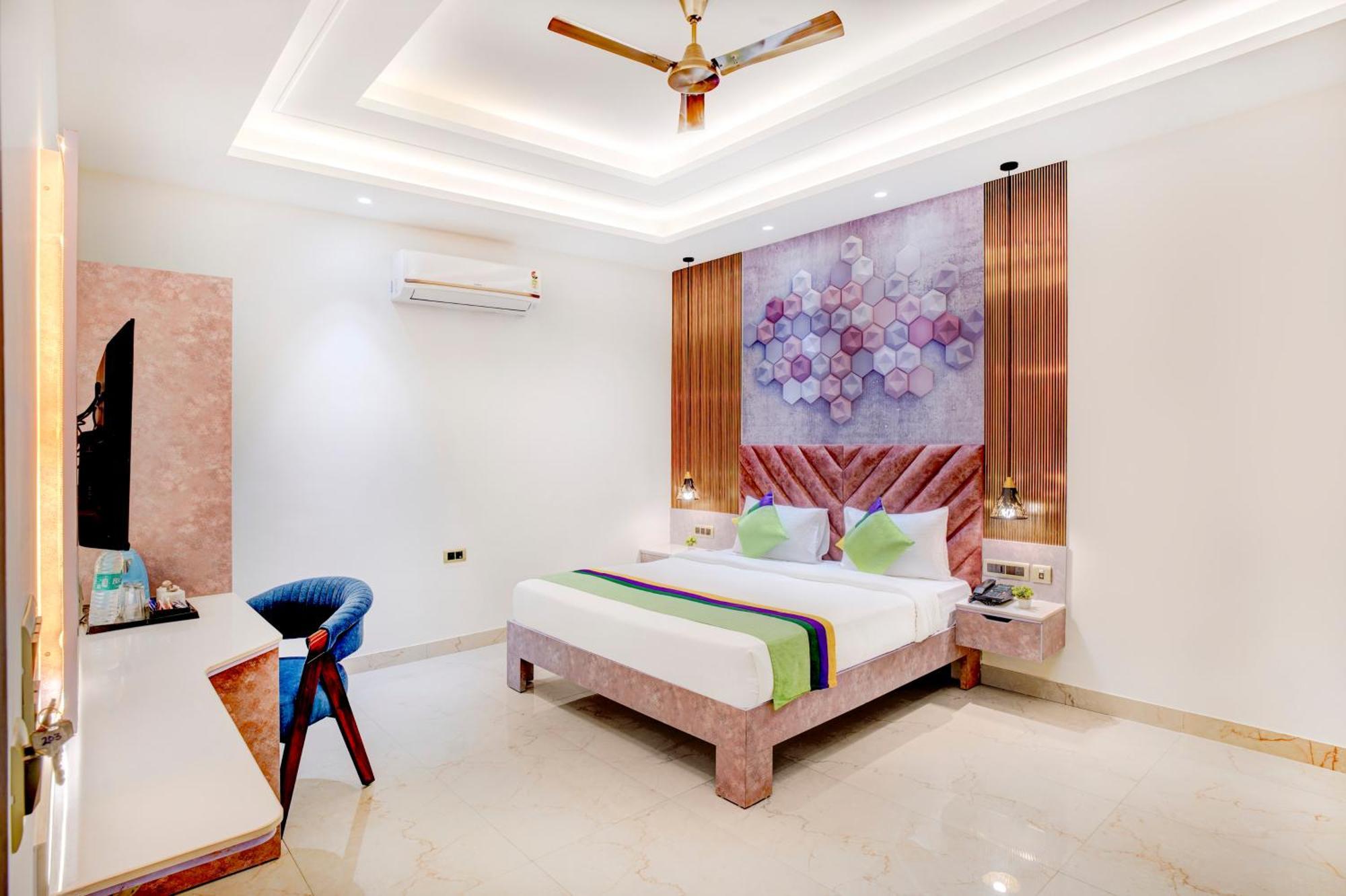 Treebo Corporate Inn Noida Extérieur photo