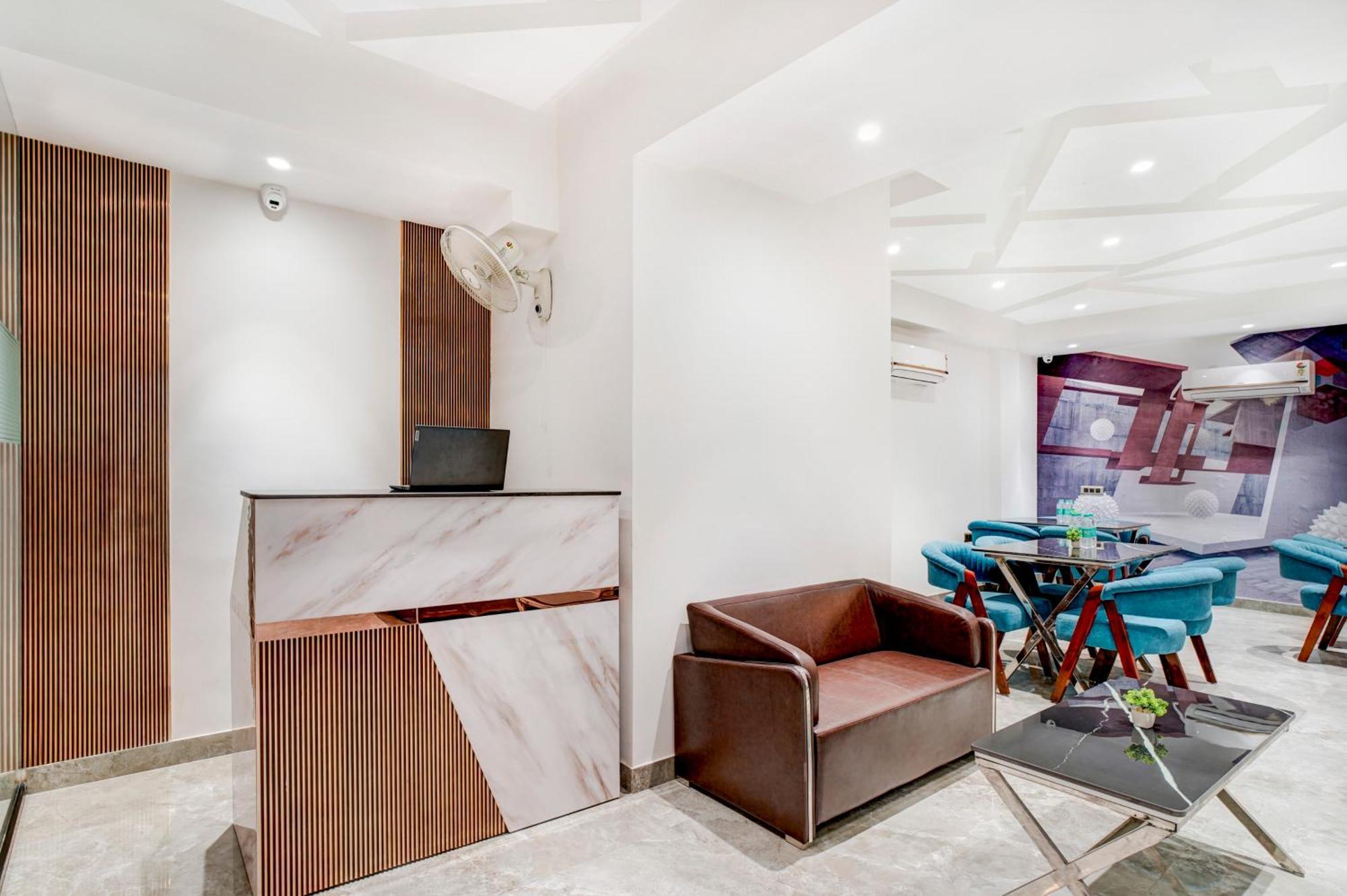 Treebo Corporate Inn Noida Extérieur photo