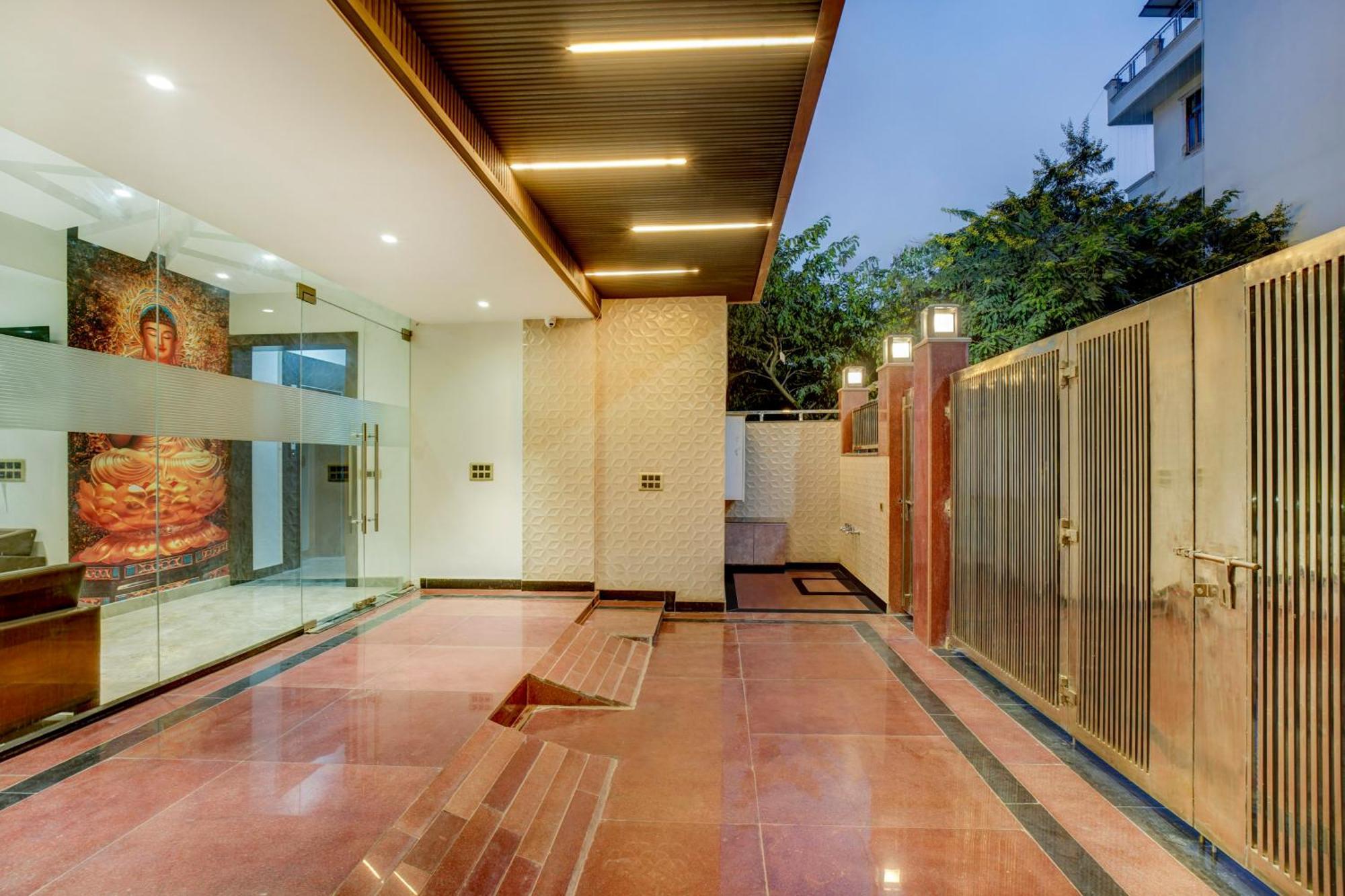 Treebo Corporate Inn Noida Extérieur photo