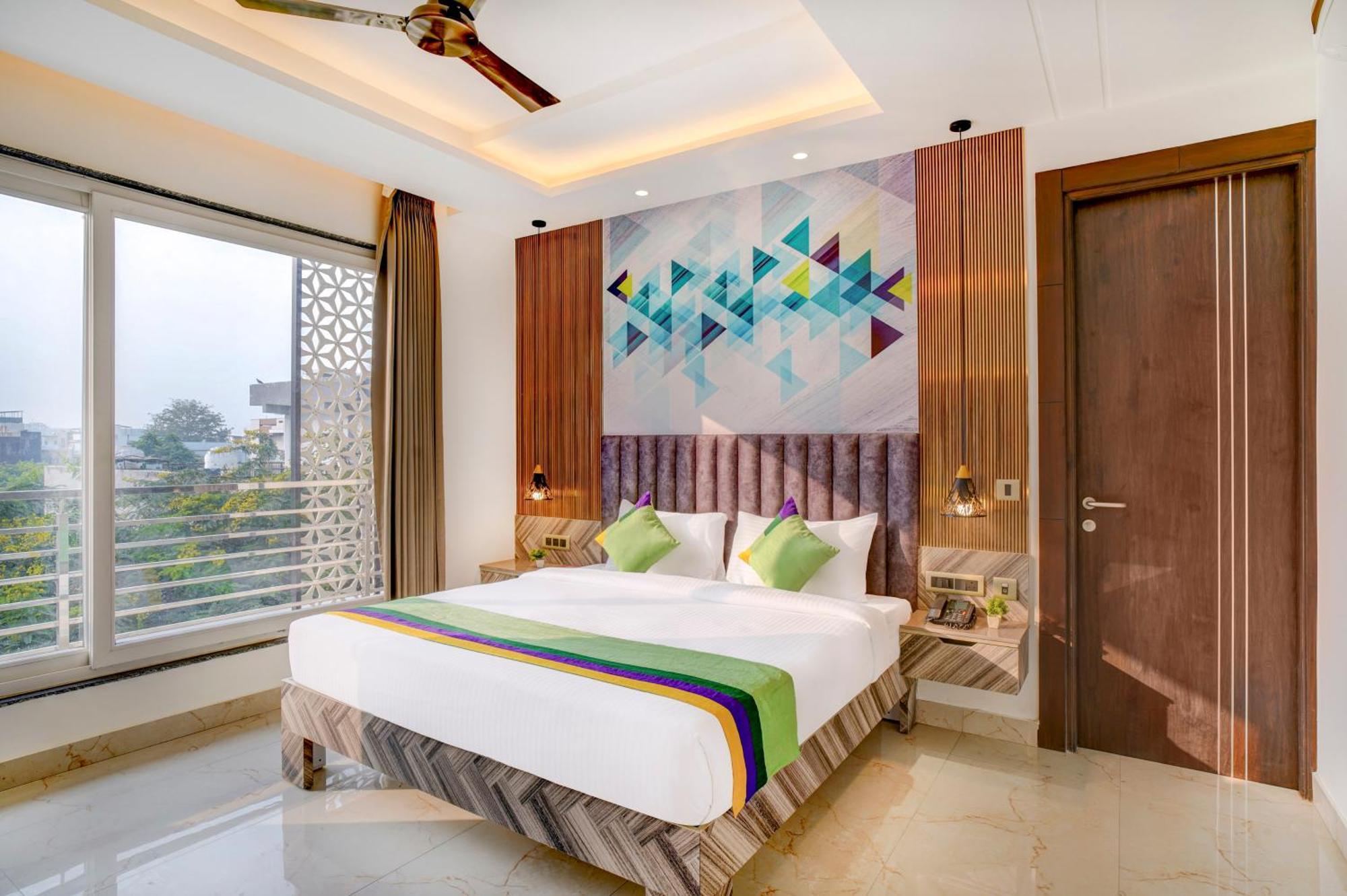 Treebo Corporate Inn Noida Extérieur photo