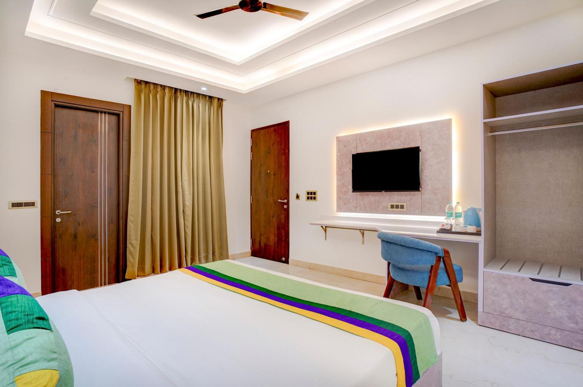 Treebo Corporate Inn Noida Extérieur photo